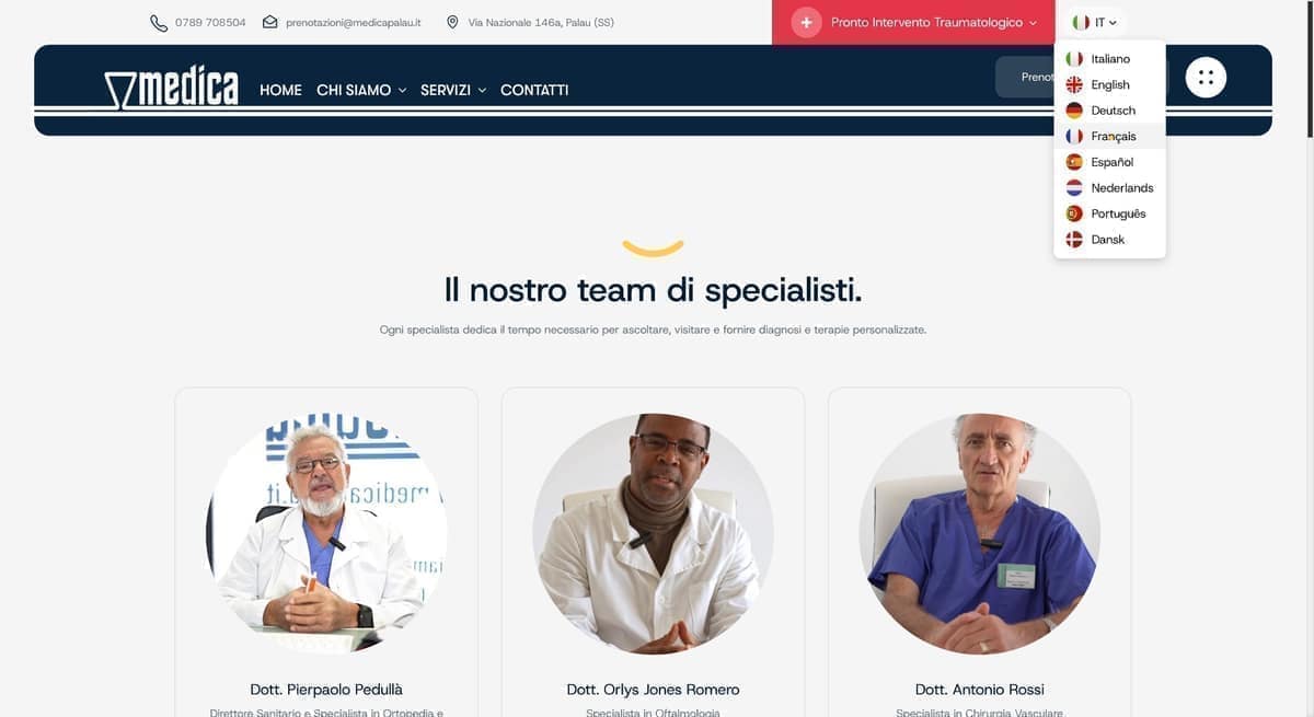 Il sito di Medica Palau con il selettore delle otto lingue disponibili per pazienti residenti e turisti